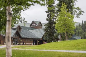 Exterior-Mt-McKinley-Princess-mpl_16