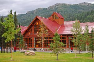 denali-lodge-exterior